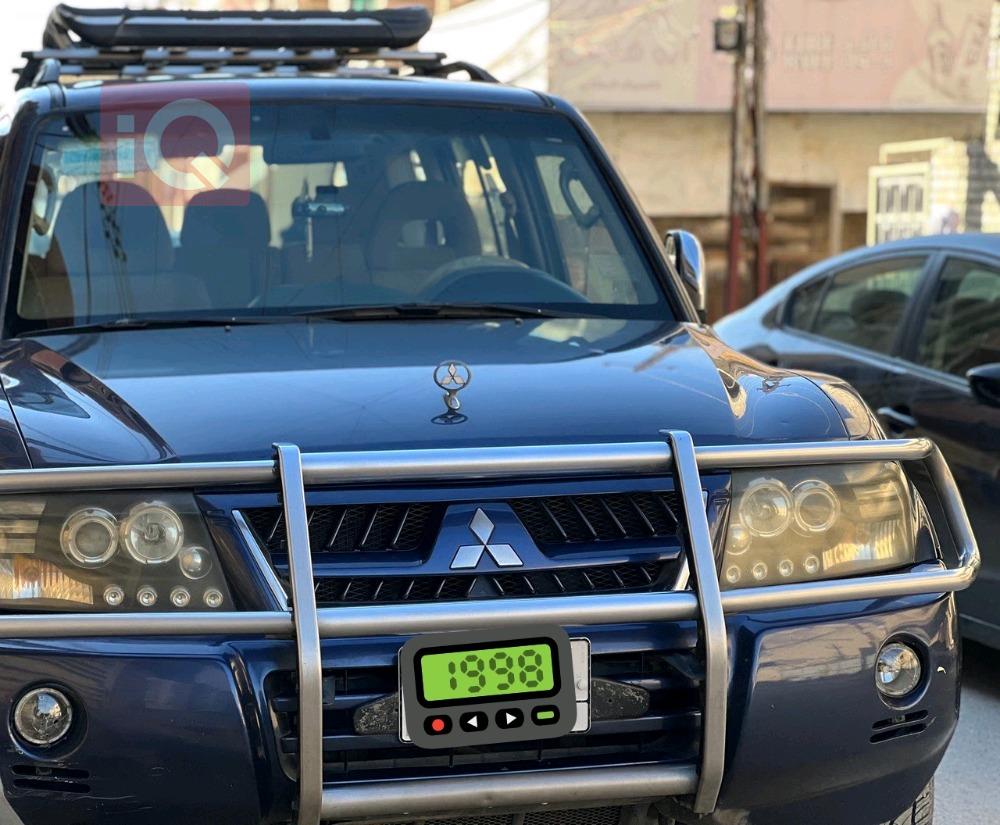 ميتسوبيشي باجيرو